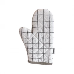 Magic Linen Cake By Courtney Colorpop Quilted Oven Mitt