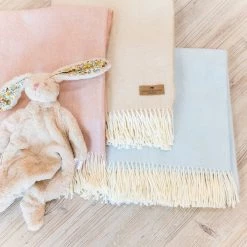 Lands DownUnder Bedding Italian Herringbone Cashmere Throw